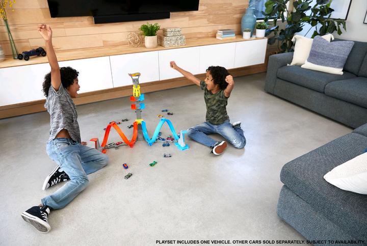 Produktbild Hot Wheels Loop & Launch Track set