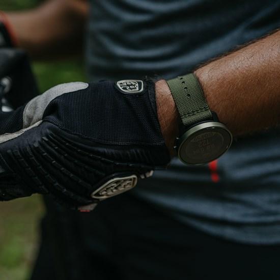 Image du produit Suunto 22 Exp1 Textile Strap Forest Green M+L (22 mm, Textile)