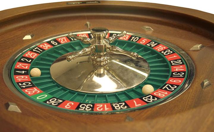 Actual product image Dal Negro Roulette wheel mahogany 50cm