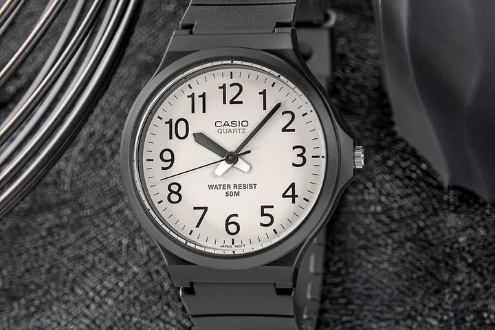 Actual product image Casio Collection (Sports watch, 43 mm)