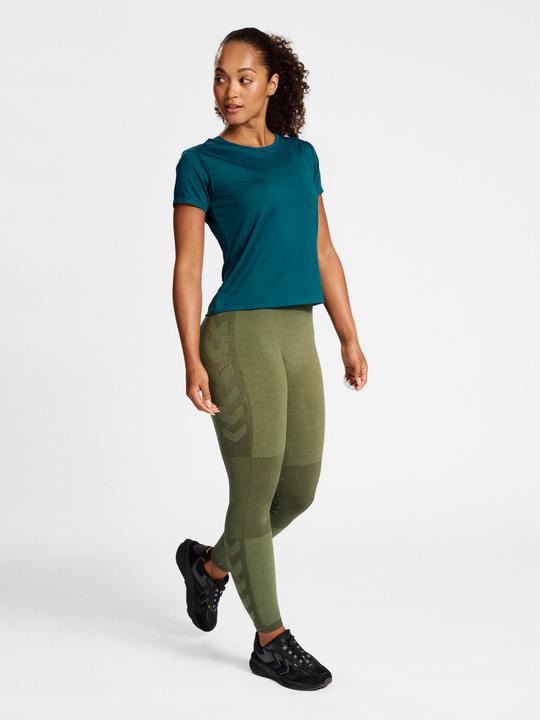 Actual product image hummel Hmlmt Aura Mesh T-Shirt (S)