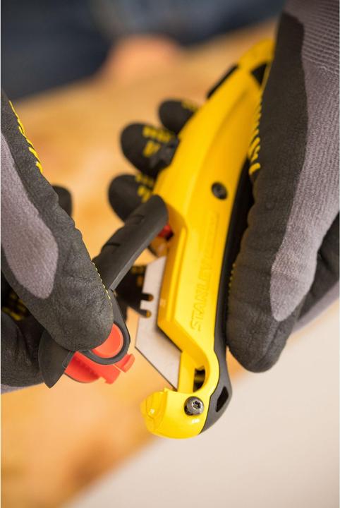Produktbild Stanley Messer FatMax mit 5 Carbide Klingen (Cutter)