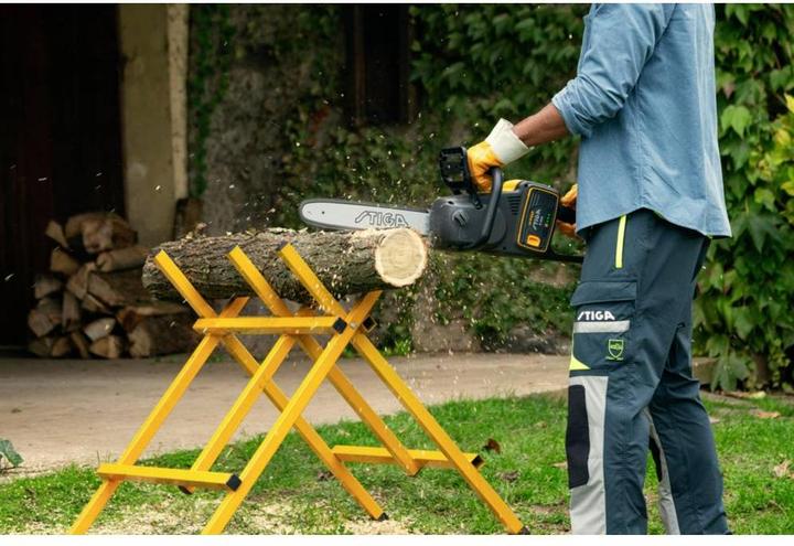 Actual product image Stiga CS 700e Cordless chainsaw 1400W Bar length 350mm (Battery chain saw)