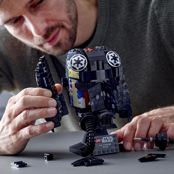 Immagine prodotto LEGO Casco da pilota di caccia TIE (75274, LEGO Star Wars)
