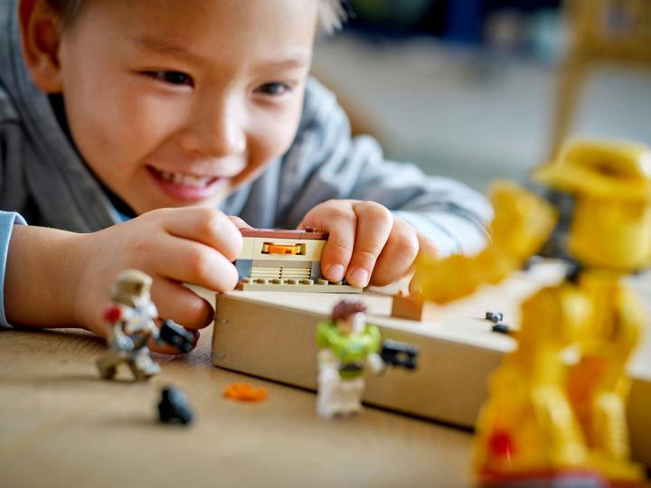 Immagine prodotto LEGO Inseguimento di Zyclops (76830, LEGO Disney)