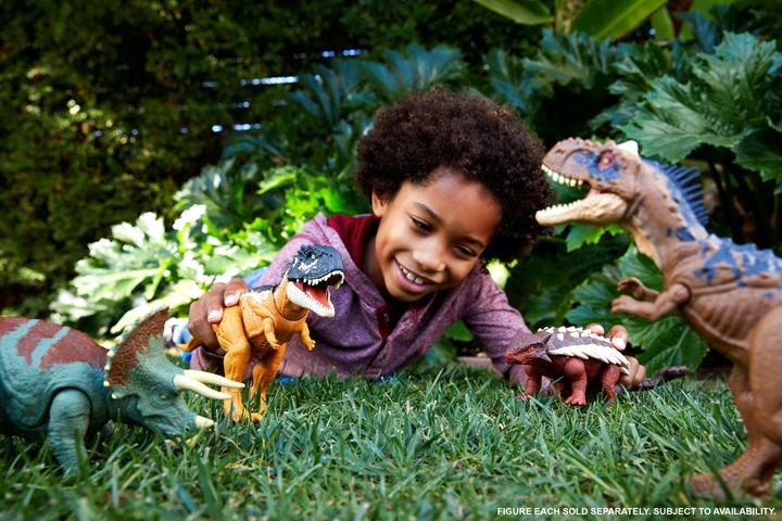 Image du produit Mattel GmbH JURASSIC WORLD Figurine Roar Roar Strikers assortie