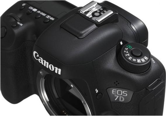 Image du produit Canon EOS 7D Mark II (20.20 Mpx, APS-C / DX)