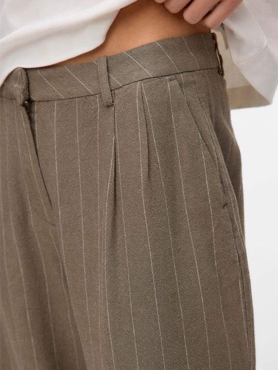 Produktbild Vero Moda VMMINDY Mittlere Taille Hose Hose mit weitem Beinschnitt (W40/L32)