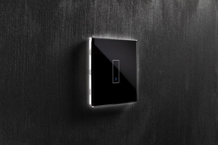 Actual product image Iotty Smart Switch E1