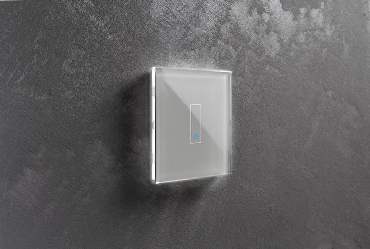 Actual product image Iotty Smart Switch E1