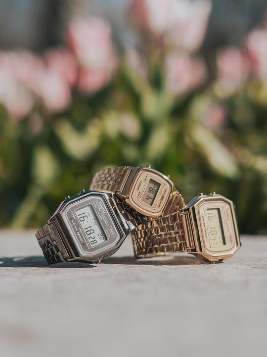 Actual product image Casio Retro Vintage - A158WETB-1AEF (Digital watch, 34 mm)