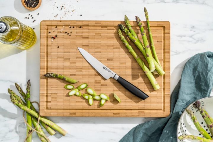 Actual product image Zwilling All Star chef's knife 140, white (14 cm)