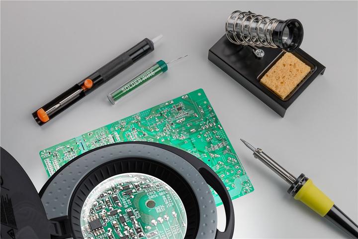 Produktbild Goobay LED-Stand-Lupenleuchte