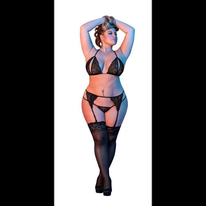 Image du produit Magic Silk Peek-a-Boo Bra, Garter & G-Set (XXL)