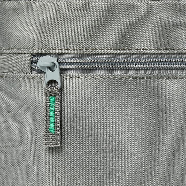 Actual product image Rivacase Gremio (15 l)