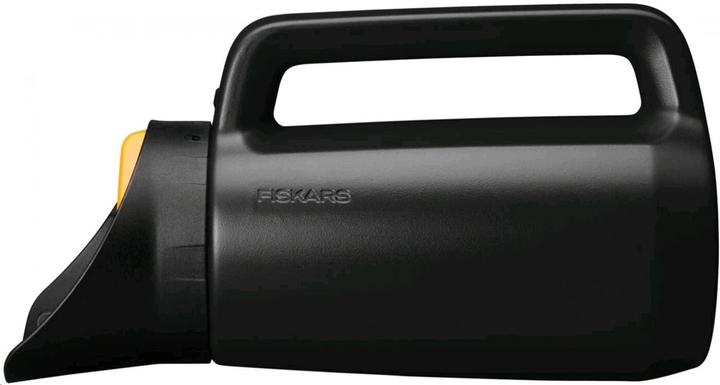 Actual product image Fiskars 1057076 Manual spreader