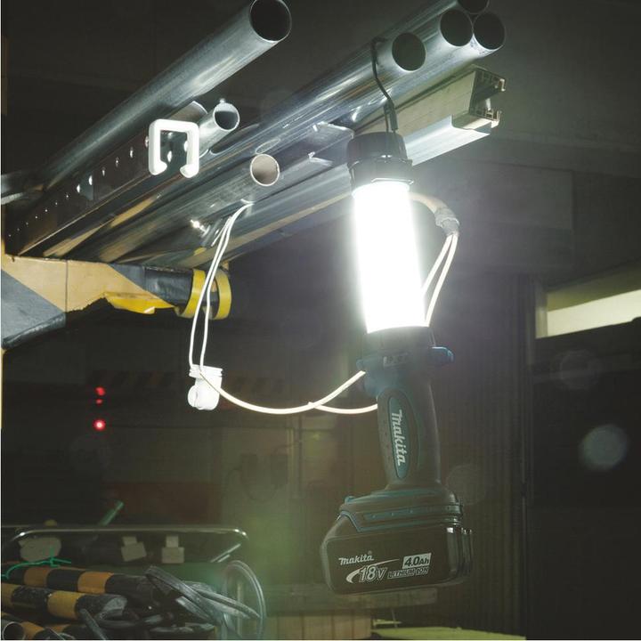 Produktbild Makita DML806 (620 lm)