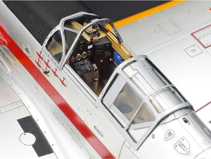 Produktbild Tamiya 1/48 Kawasaki Ki-61-Id Hien (Tony) Silver C.Plated