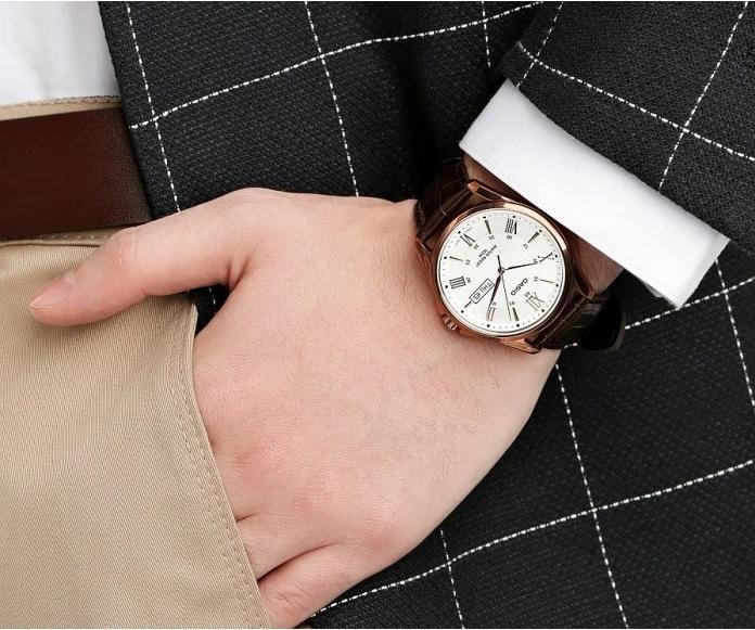 Image du produit Casio Collection (Montre analogique, 41 mm)
