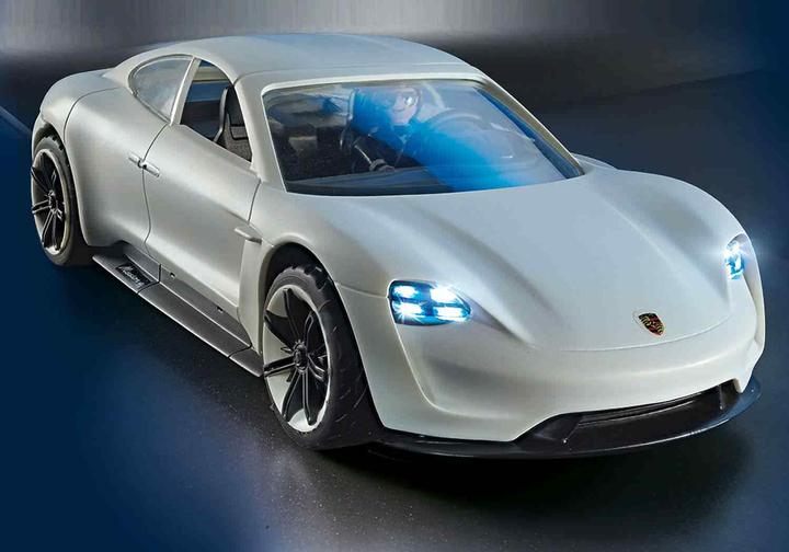 Produktbild Playmobil Rex Dasher's Porsche Mission E (70078)