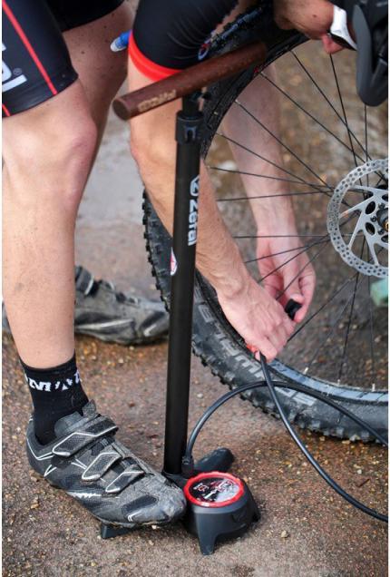 Actual product image Zefal Profile Max FP60 floor pump