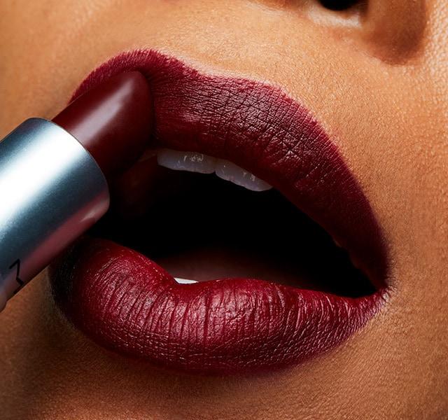 Actual product image MAC Cosmetics Pro Lipstick (Sin)