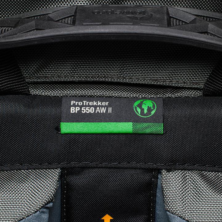 Actual product image Lowepro Pro Trekker BP 550 AW II Green Line (Photo backpack, 40 l)