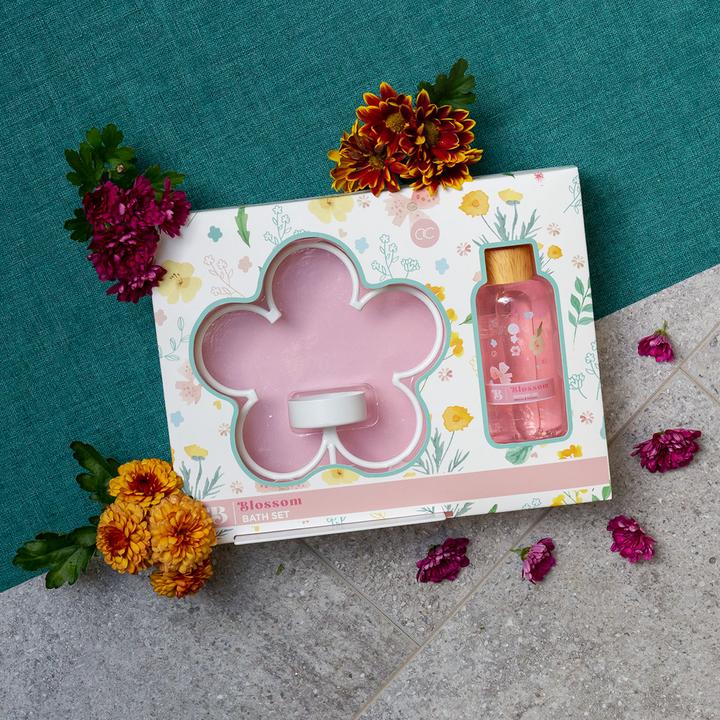 Actual product image Accentra BLOSSOM bath set in gift box, incl. 100ml shower gel, flower-shaped candle holder, fragrance: (Hair care set)