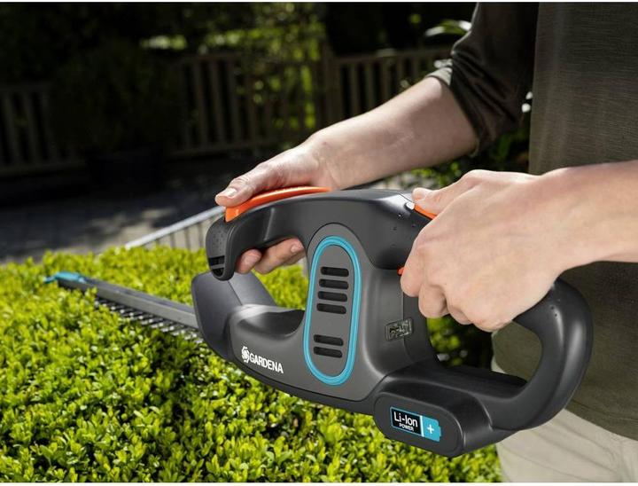 Produktbild Gardena Akku EasyCut Li (Akkuheckenschere)