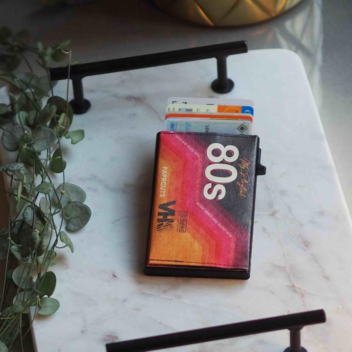 Actual product image Paprcuts RFID Alu Kartenetui VHS