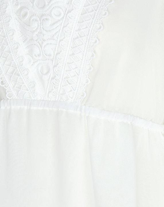 Actual product image Julia Trentini Traditional blouse (38)
