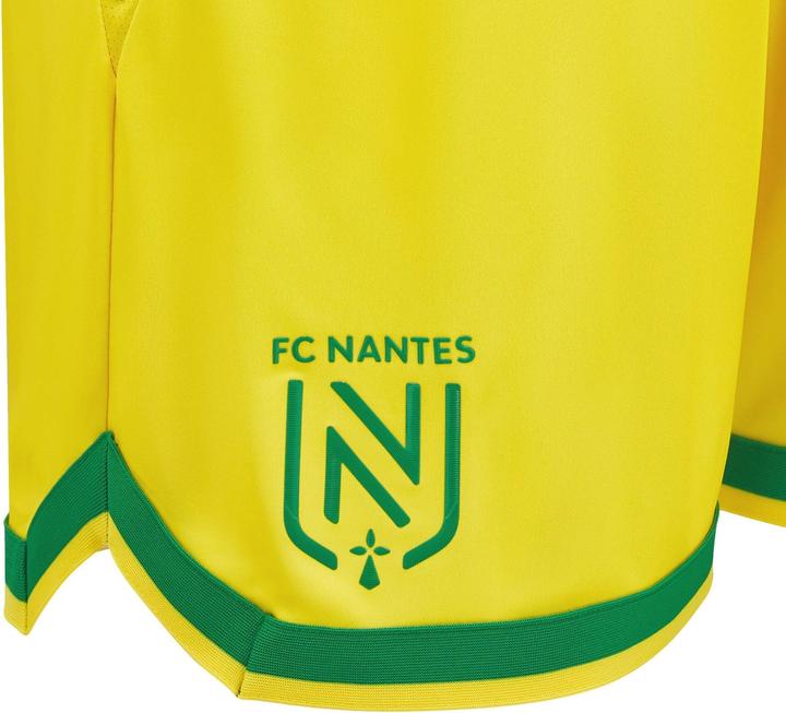 Produktbild Macron shorts – heim fc nantes 2024/25 (XL)