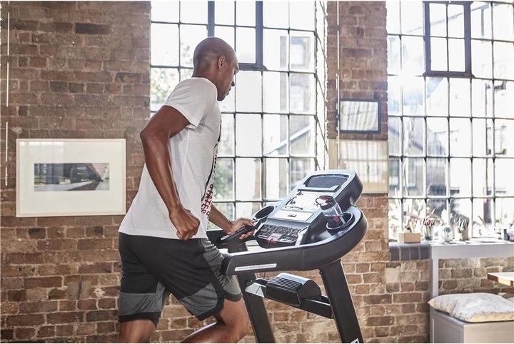 Actual product image Reebok Zjet 460 Bluetooth