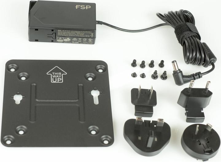 Produktbild Intel NUC 8 Mainstream-G (Intel Core i7-8565U)