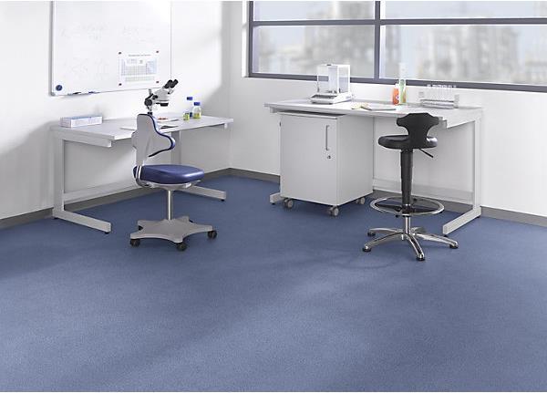 Produktbild Caspar & CO. Labora Labortisch mit C-Fuss-Gestell (90 x 75 cm)