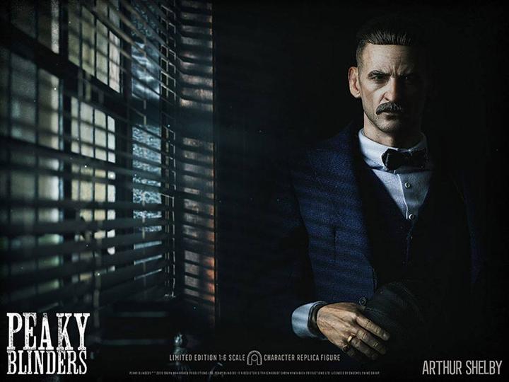 Actual product image Big Chief Studios Peaky Blinders Action Figure 1/6 Arthur Shelby Limited Edition 30 cm