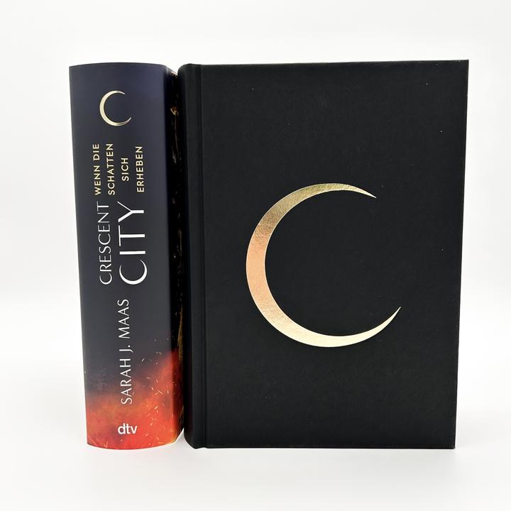 Actual product image Crescent City – Wenn die Schatten sich erheben (German, Sarah J. Meuse, 2024)