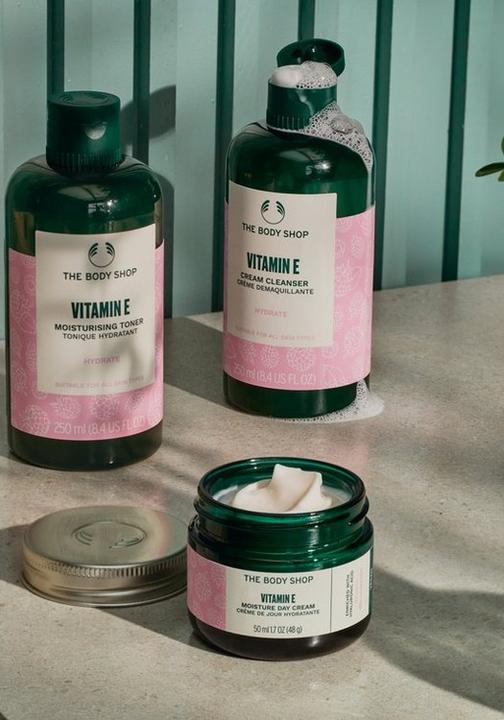 Image du produit Body Shop Crème hydratante à la vitamine E 50ml pour tous les types de peau (50 ml, Crème de jour)