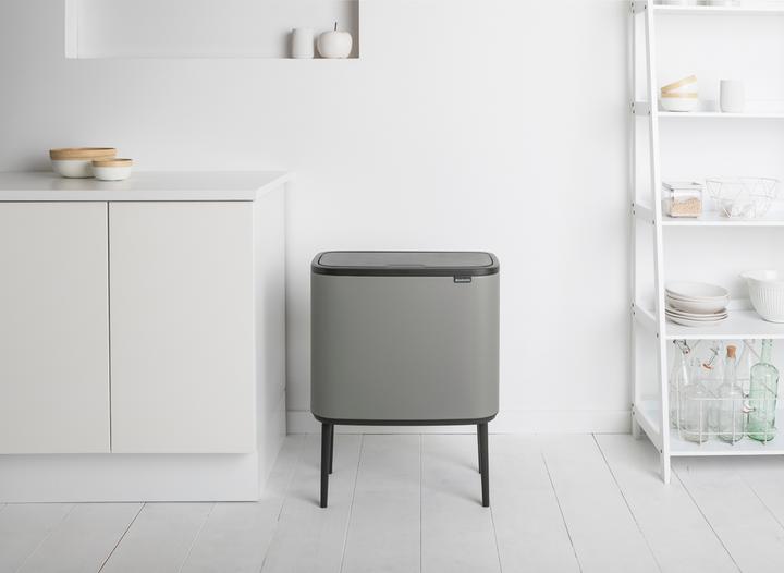 Produktbild Brabantia Mülleimer Bo Touch Bin Mineral Concrete Grey, 3 x 11 L (33 l)