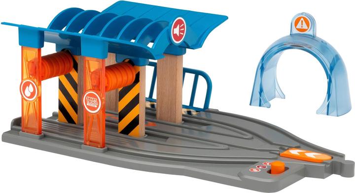 Actual product image Brio Car wash with workshop