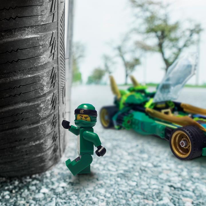 Produktbild LEGO Ninjago Lloyds Nachtflitzer (70641, LEGO Ninjago)