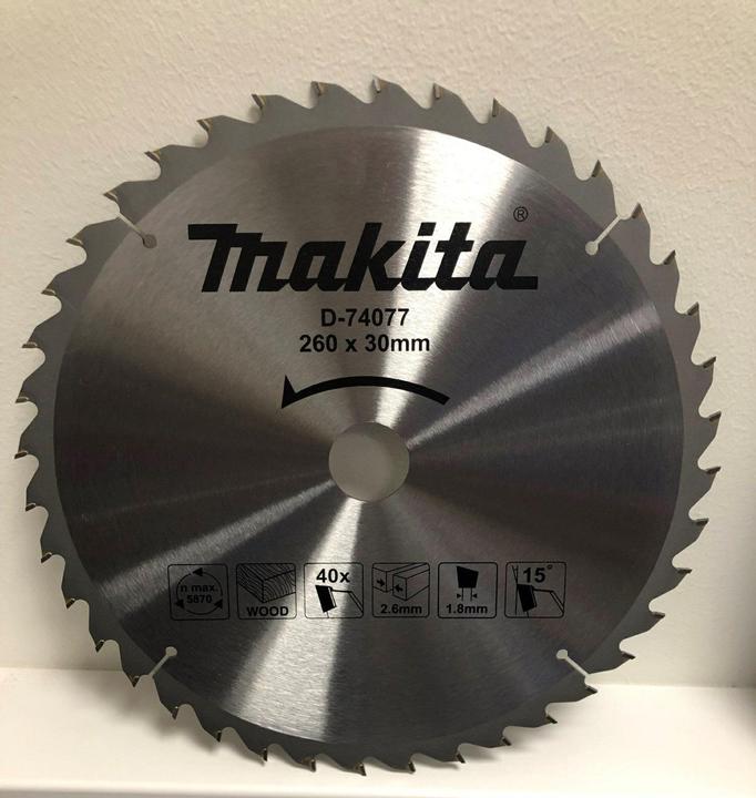 Immagine prodotto Makita D-74077 Sega in metallo duro 260 x 2,6 x 30 mm 15° T40 legno standard