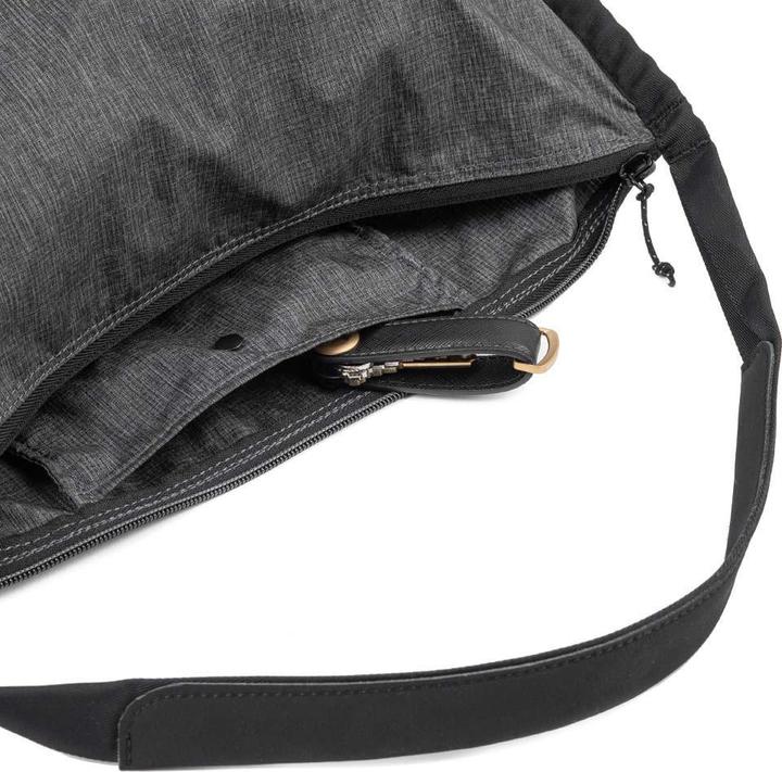 Actual product image Peak Design Packed case (12 l)