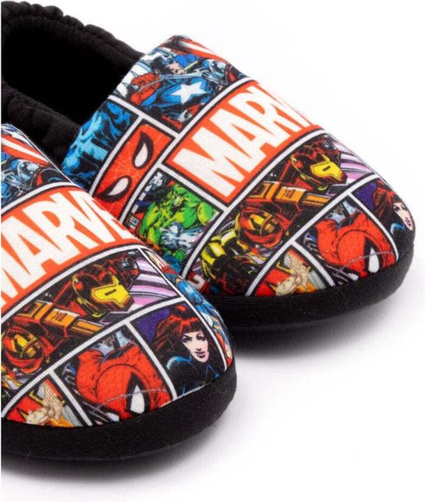 Actual product image Marvel Boys slippers (30)