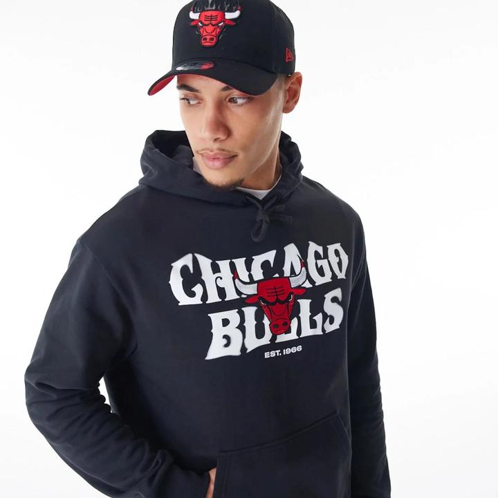 Actual product image New Era hooded sweatshirt chicago bulls nba graphic (M)