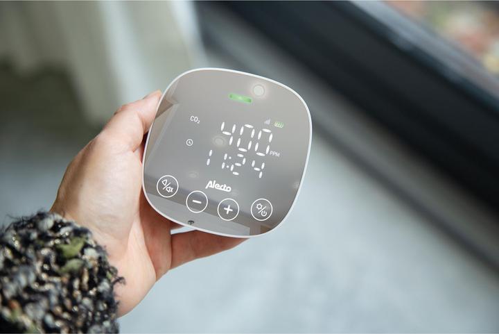 Actual product image Alecto CO2 meter AQ30 with NDIR sensor and humidity meter