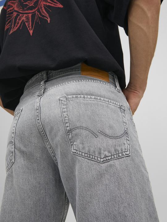 Actual product image Jack & Jones Chris Original CJ 020 Loose Fit Jeans (36)