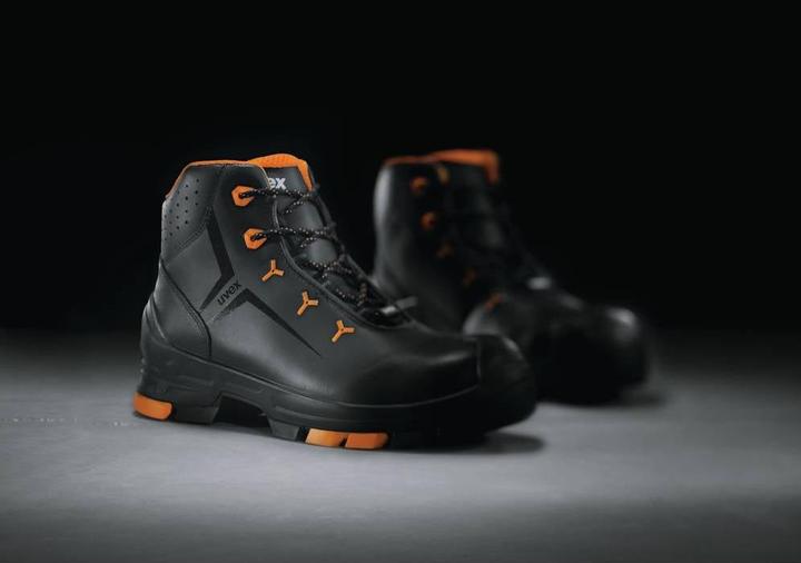 Actual product image Uvex Safety 6503/2 (S3, 42)