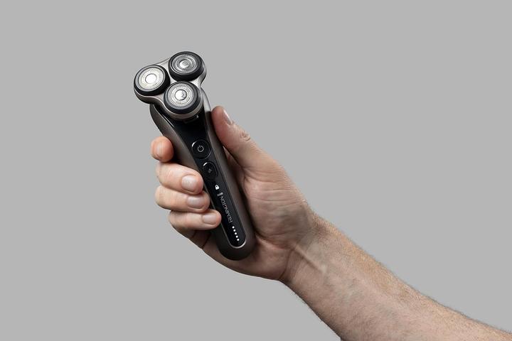 Actual product image Remington XR1790 X9 Limitless