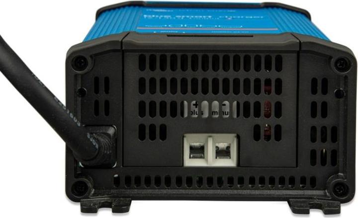Immagine prodotto Victron Energy Blu Smart (12V, 30 A)